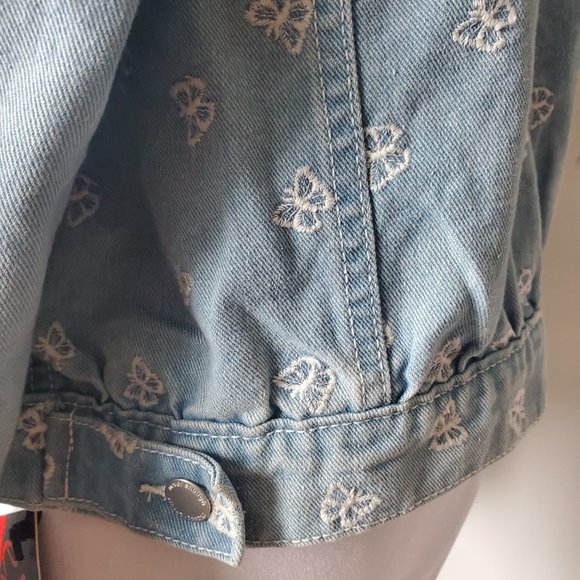 Women's Cropped Denim Jacket Plus Size Jean Jacket Embroidered Butterflies XL - Picture 5 of 10